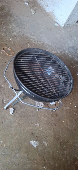Grătar pe cărbuni Smokey Joe Premium, Negru, Weber
