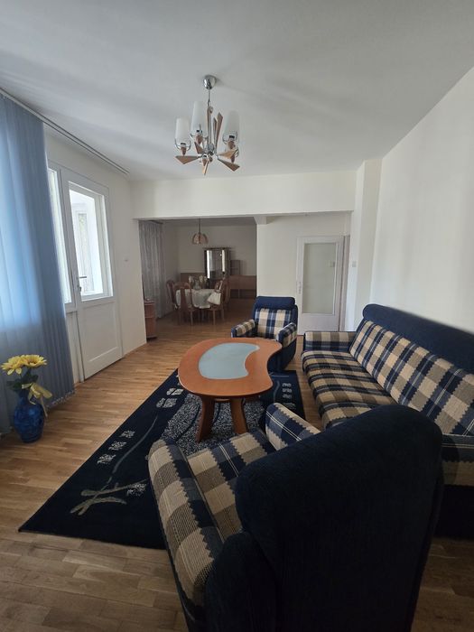 Под наем апартамент с две спални