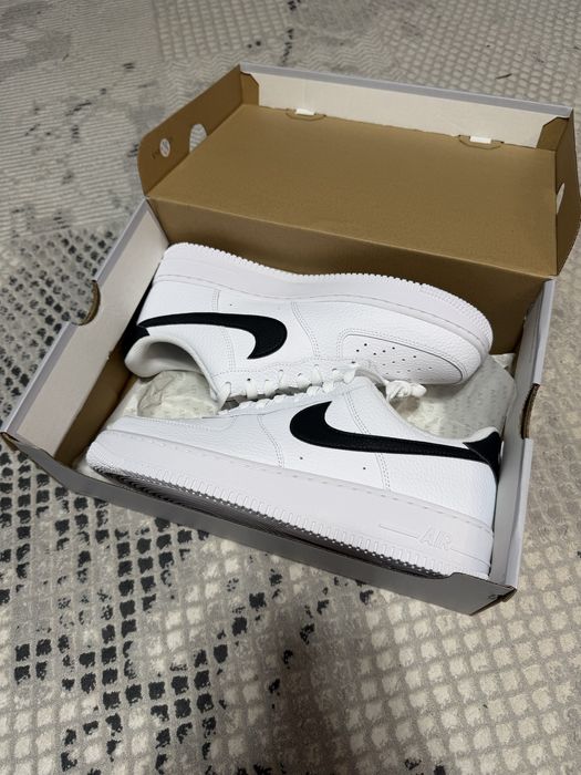 Nike Air Force 1 black white