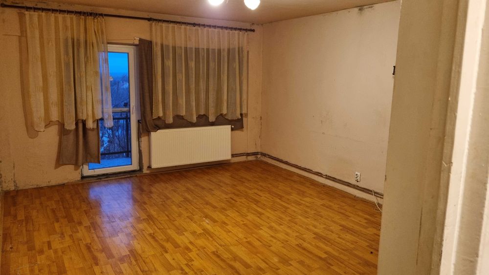 De vanzare apartament cu doua camere