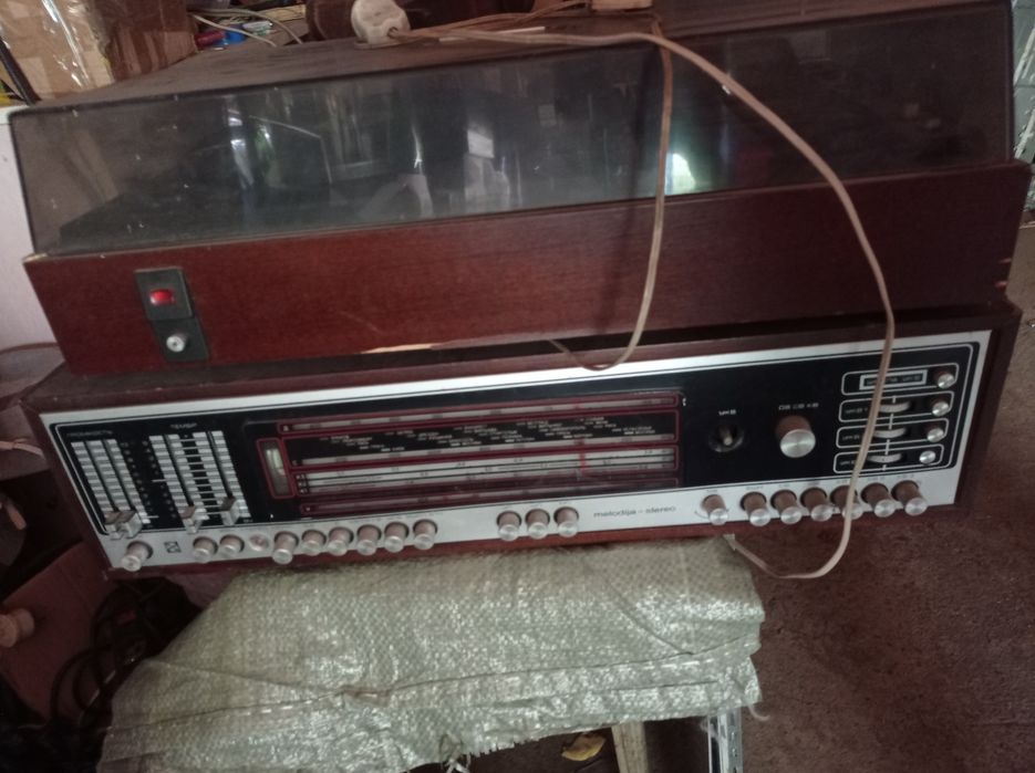 Продам музыкальный центр