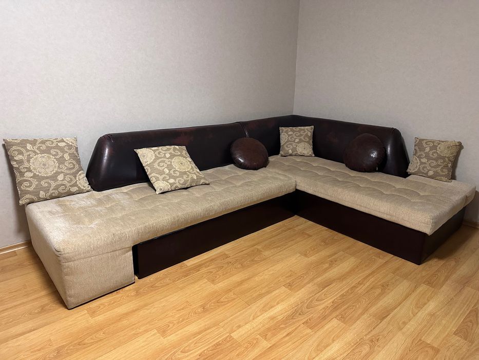 Ъглов диван-110 ЕВРО