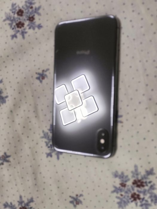 iPHONE X 64GB срочно!!