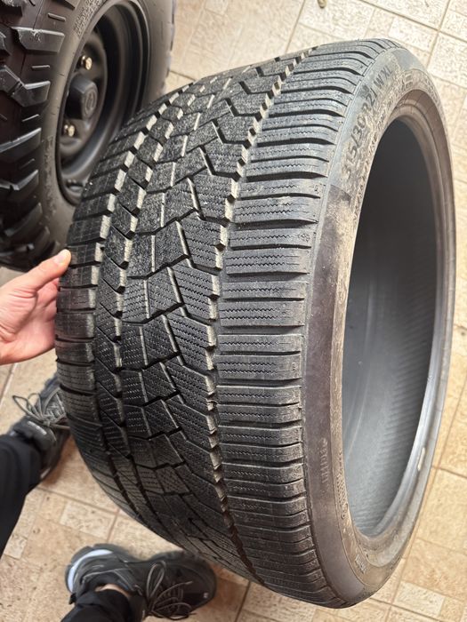Vand anvelope  iarna continental 275 35 21 cu 315 30 21 dot 2023 !