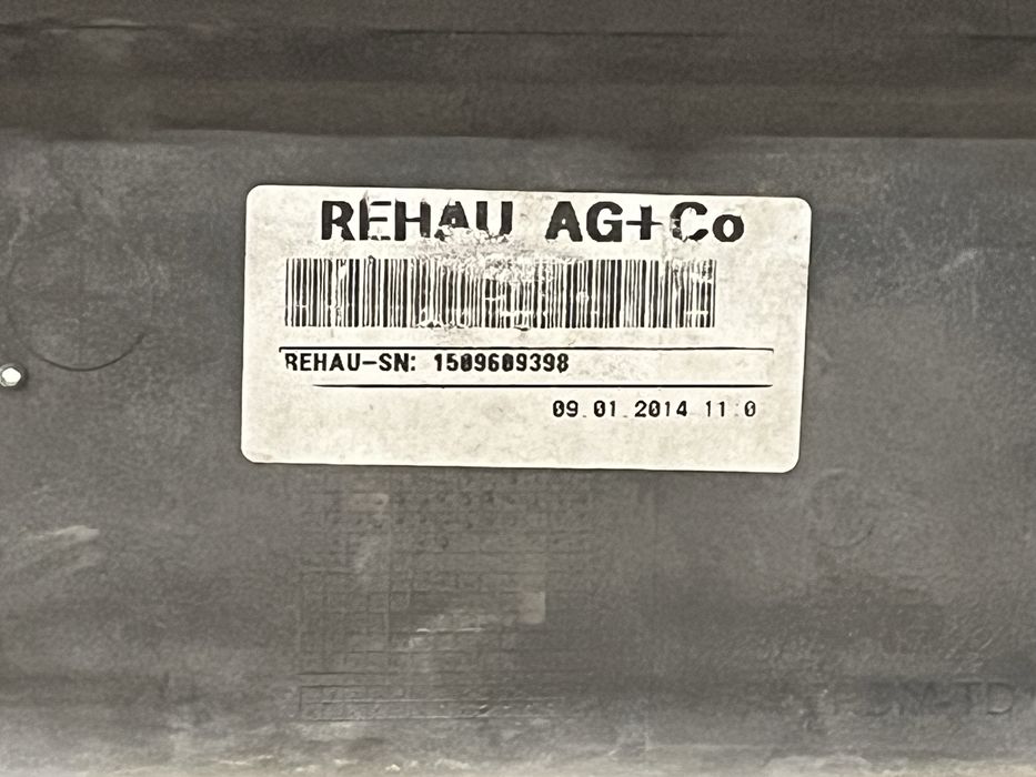 Предна броня за Passat b7