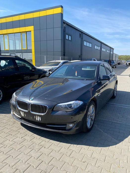 Dezmembram BMW F10 3.0 D an fabr. 2012