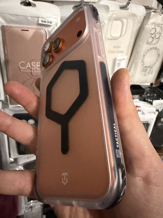 Tactical Hexagon кейс за iPhone 17 Pro , 17 Pro Max