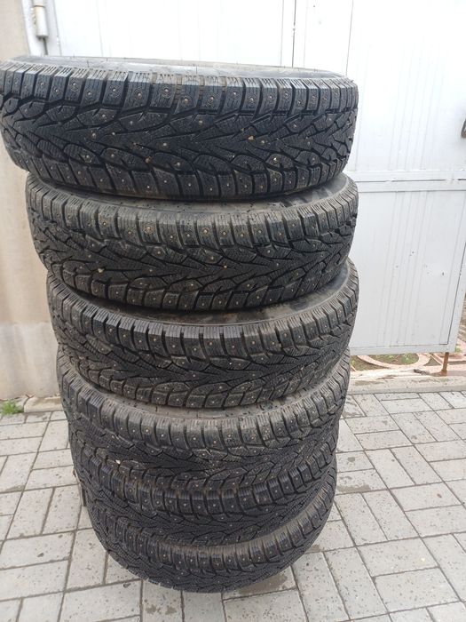 Продам шины на газель