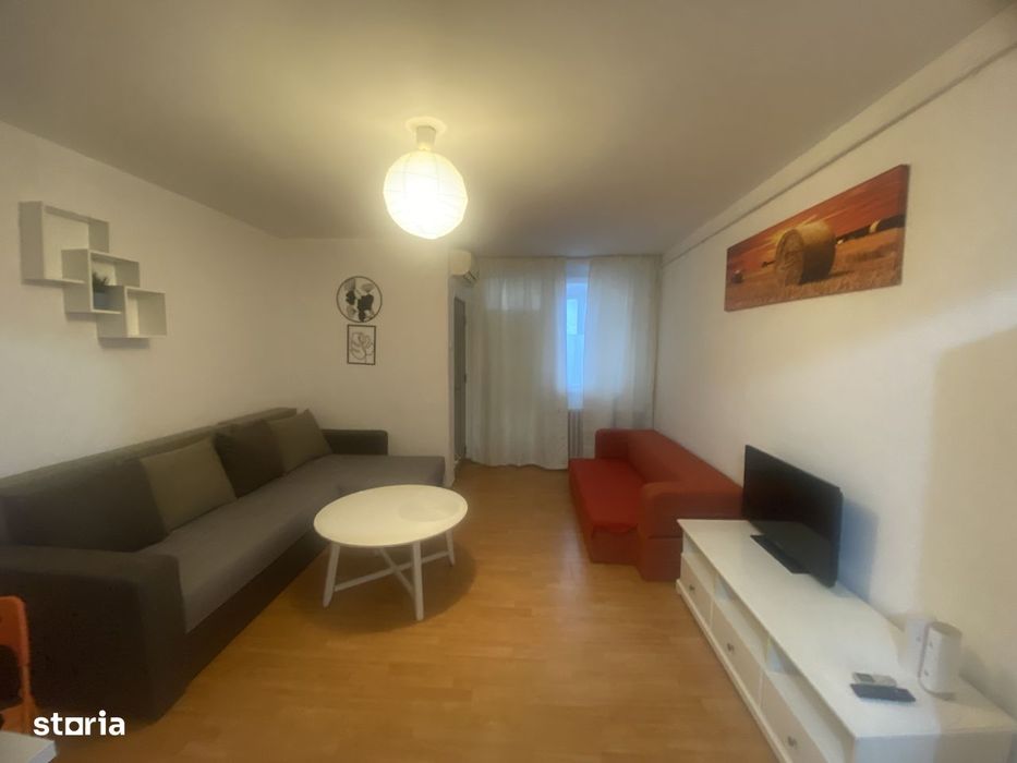 Garsoniera de inchiriat zona Titan 295€