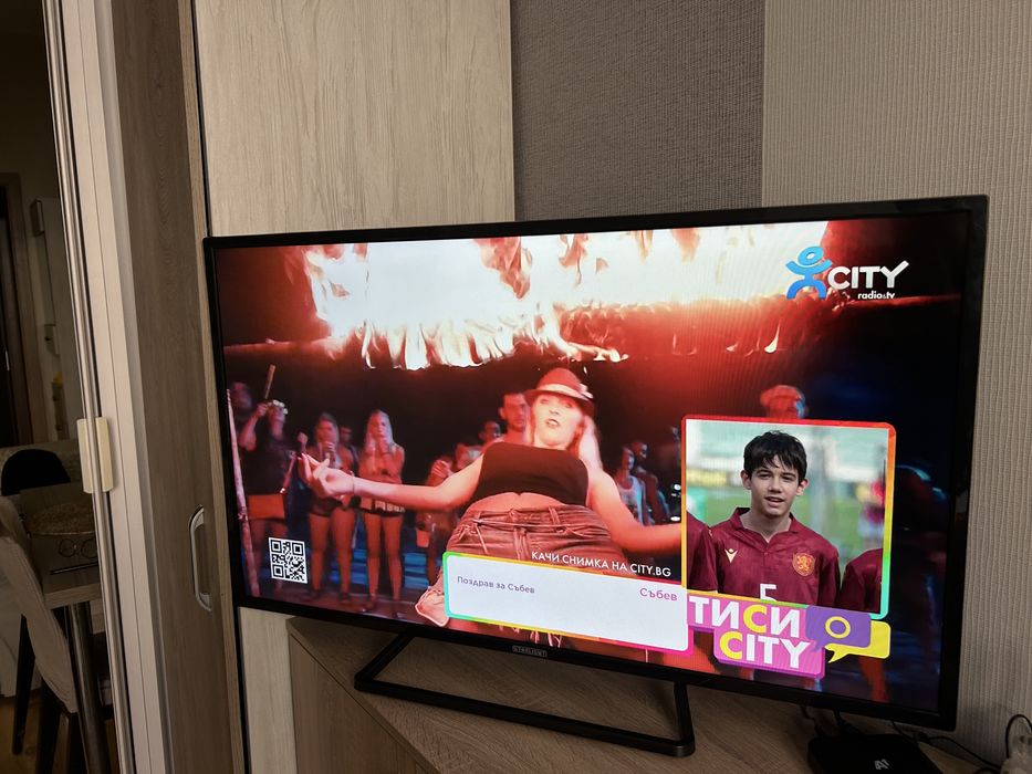 Телевизор - LED Smart 40”