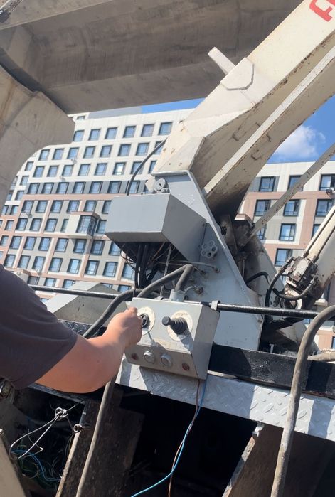 АГП ЗИЛ трехколенка