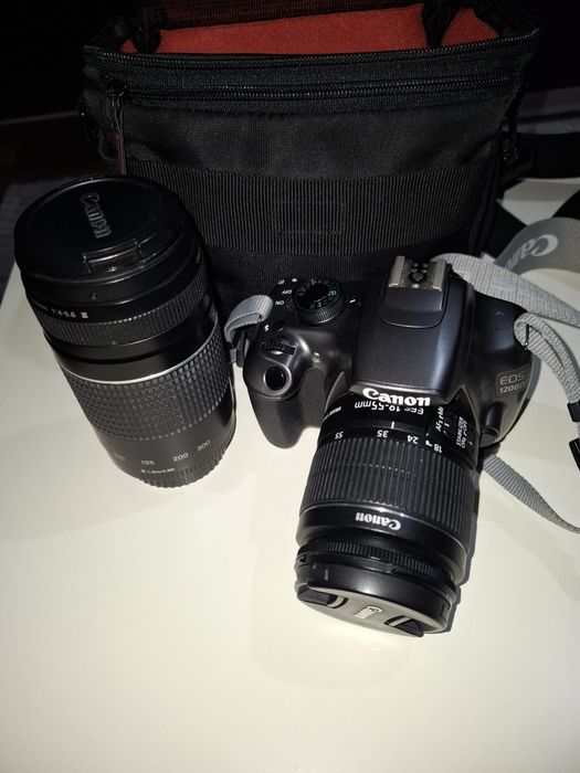 Vand aparat foto profesional Canon 1200D