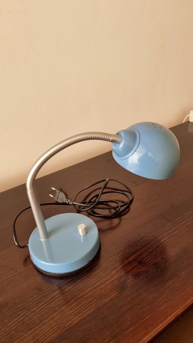 Лампа за бюро  демируема
