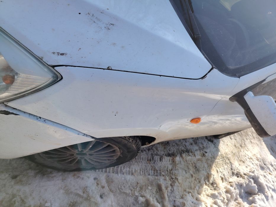 Гранта капот, крыло, багажник, бампер