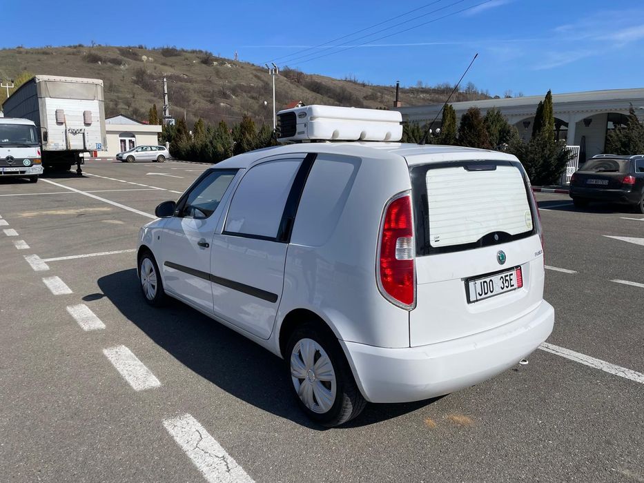Skoda practik 1.6tdi frigorifica