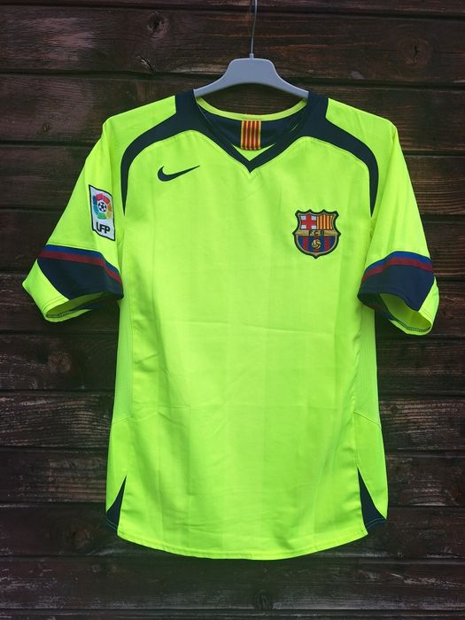 Tricou FC Barcelona 2005/06, marimea S