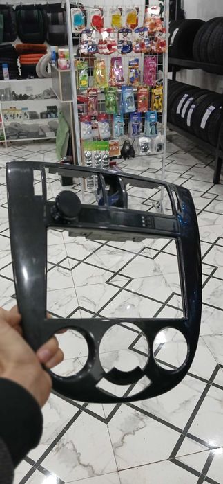 Gentra zavod magnitafon ramka soat kamplekt