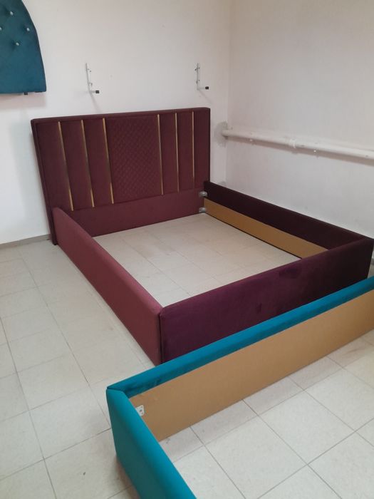 Продам новые кровати , пуфики