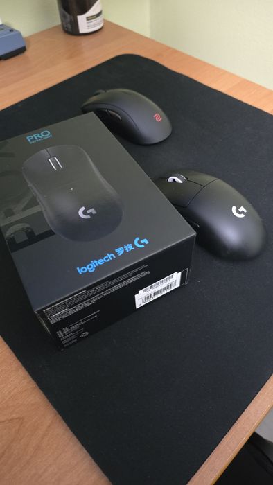 Logitech superlight pro 1
