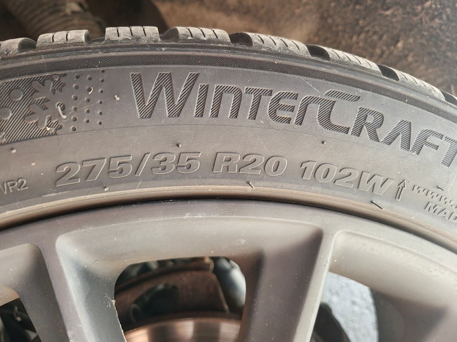 Гуми с джанти AMG  20' цола Mercedes