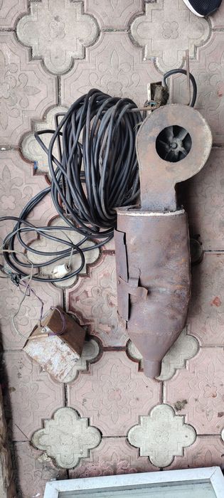 Parlitoare pe lemne elctrica