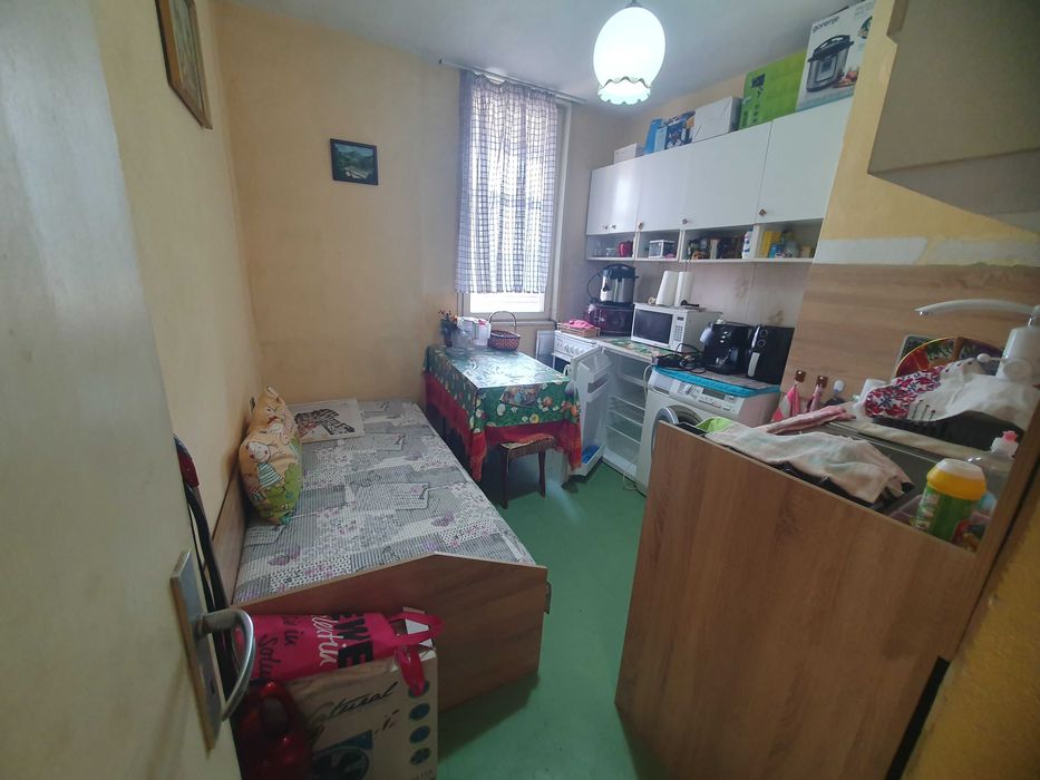Гарсониера,монолит,47 кв.м.,ет.6,кв.В.Левски