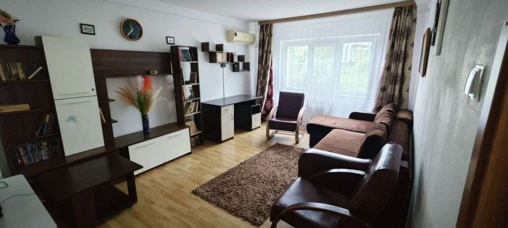 Apartament de inchiriat