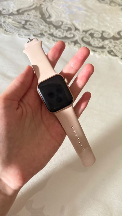 Apple watch S6 40 мм