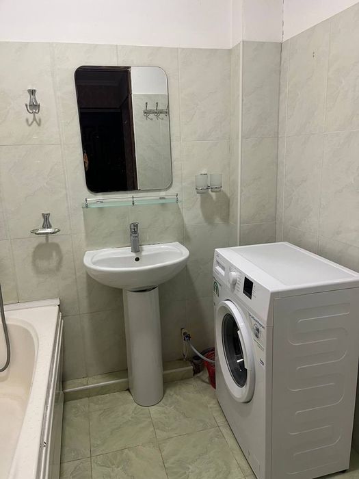 Аренда  3/7/7 Самарканд дарвоза новостройка, семья или иностранцы