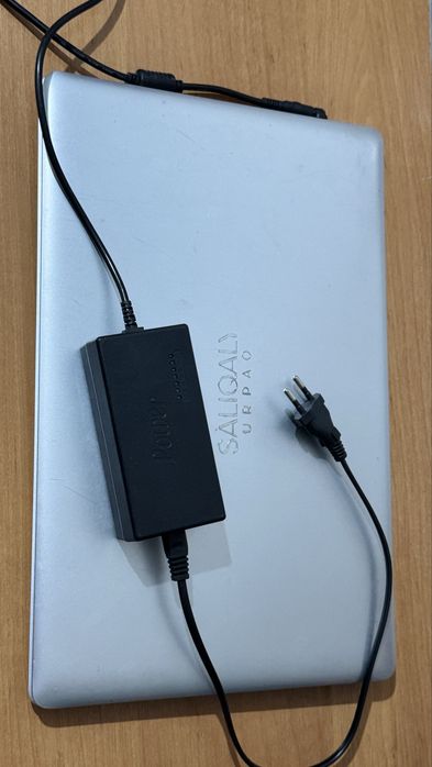Ноутбук в хорошем состояний