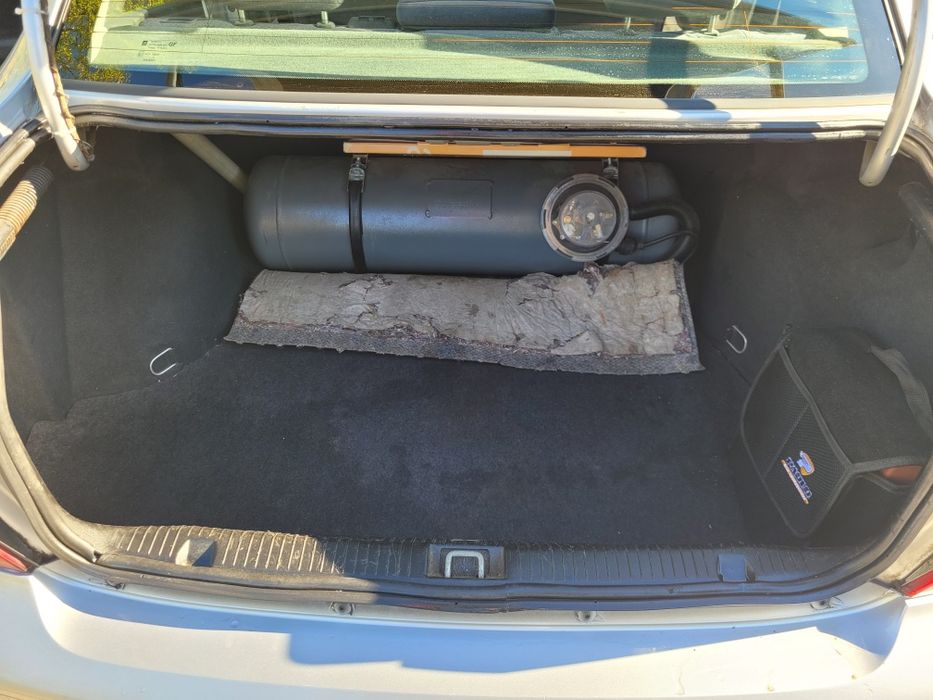 Opel Vectra 1.6 100кс