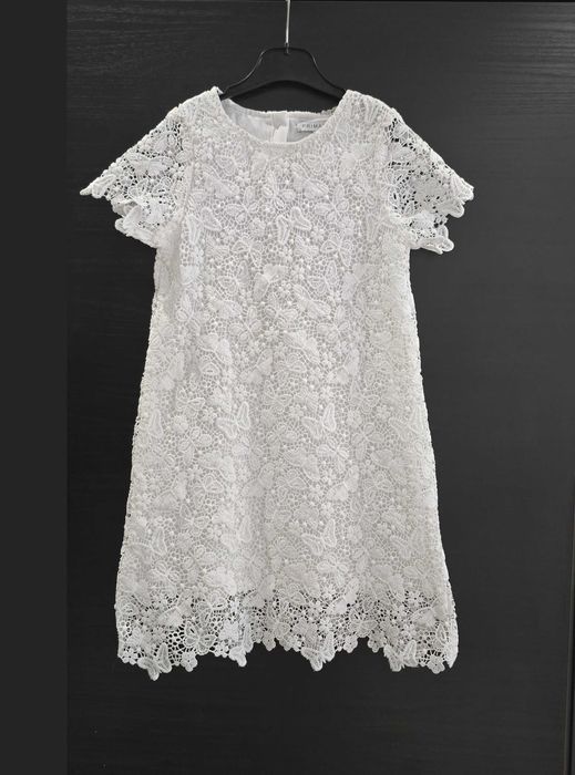 Нова детска рокля - бяла дантела 5-6 години