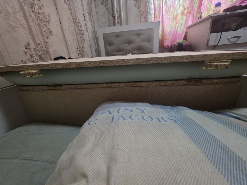 продам кровать подросковую