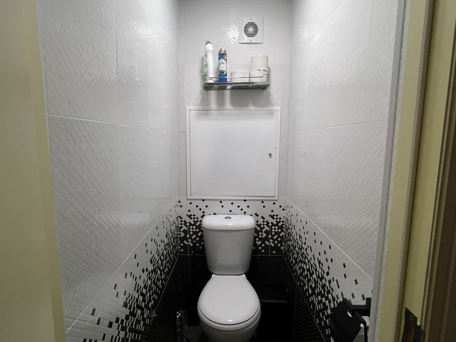 Uy sotiladi srochniy