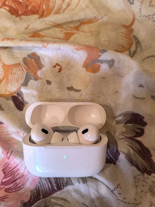 Airpods Pro 2 хорошее состояние