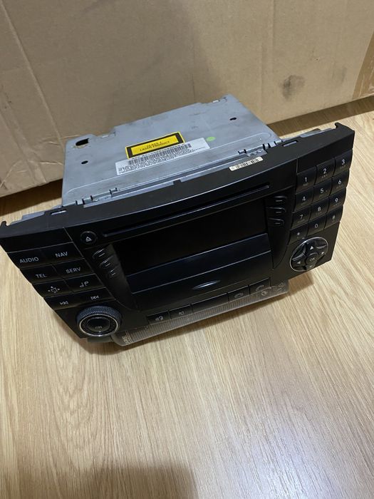 Casetofon mercedes e220