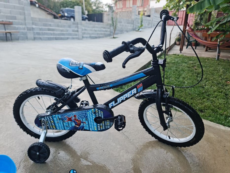 Детско   колелоо