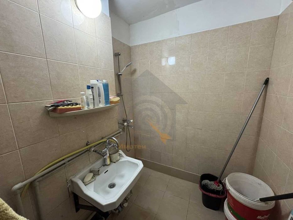 Дава се под наем Тристаен апартамент в София, Младост 2 - 84 кв.м за 200000 € - Снимка #10