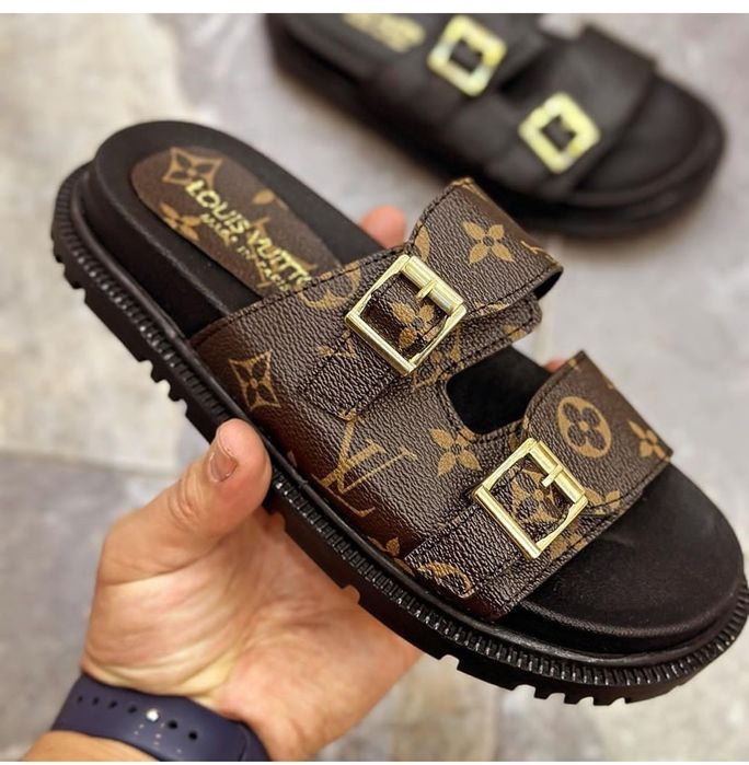 Шлепка бренд срочна