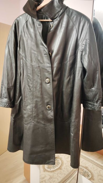 Дамско кожено манто от естествена кожа