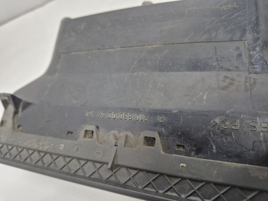 Дефлектор Mercedes W210