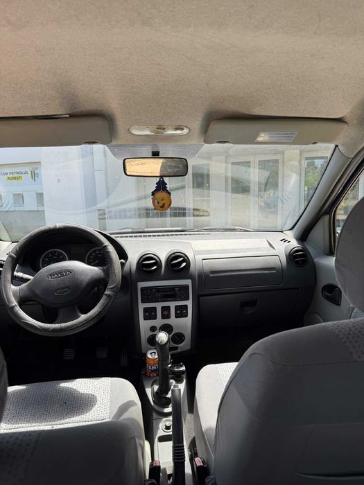 Vand Dacia Logan