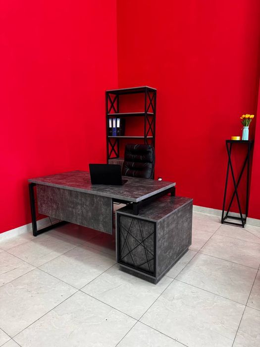 мебель Стол с тумбой руководителя ,стол стул стеллаж лофт stol shkof