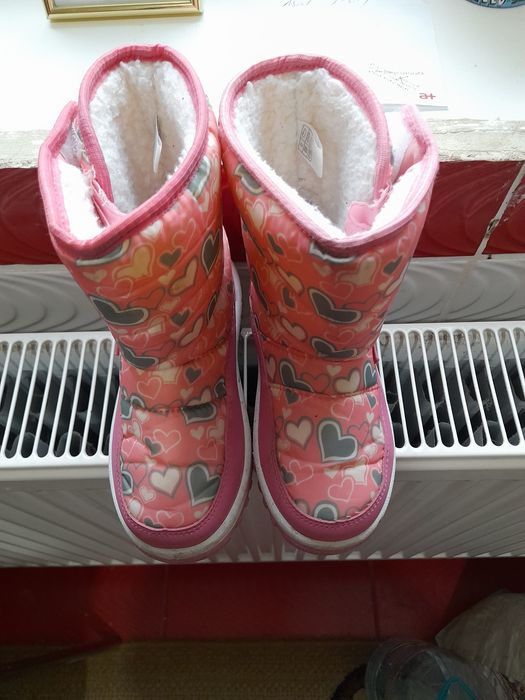 Cizme roz de fetite mărimea 28