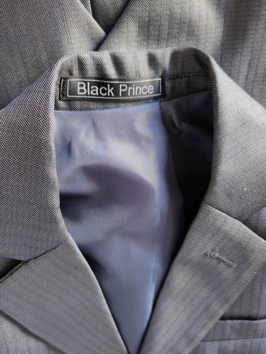 Новый костюм тройка 5л