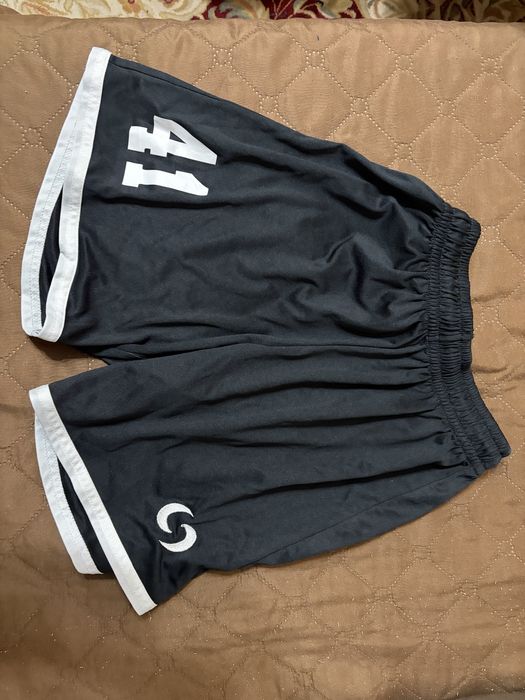 Къси гащи за футбол.