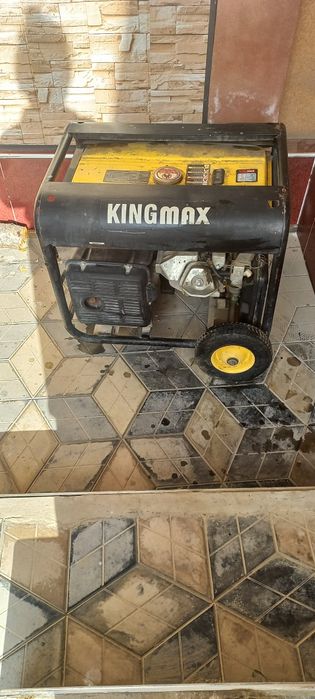 Генератор движок 7 кв срочно