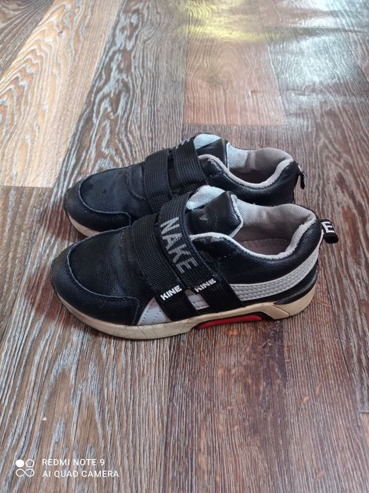 Обувь на мальчика. Размер 30,31,33.