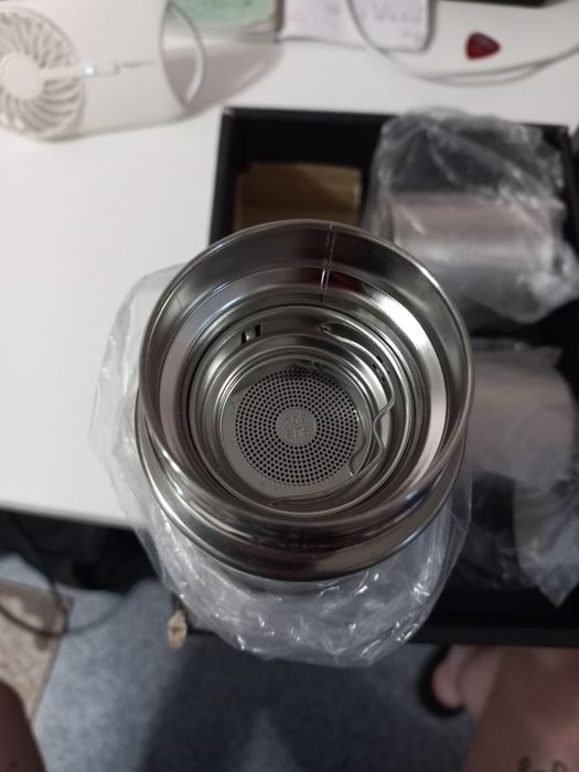 Термос и 2 кружки подарочный набор