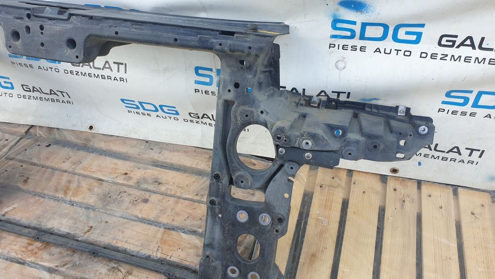 Trager / Tragher / Calandru / Panou Fata Dezechipat VW Touareg 2.5TDI 2003 - 2010
